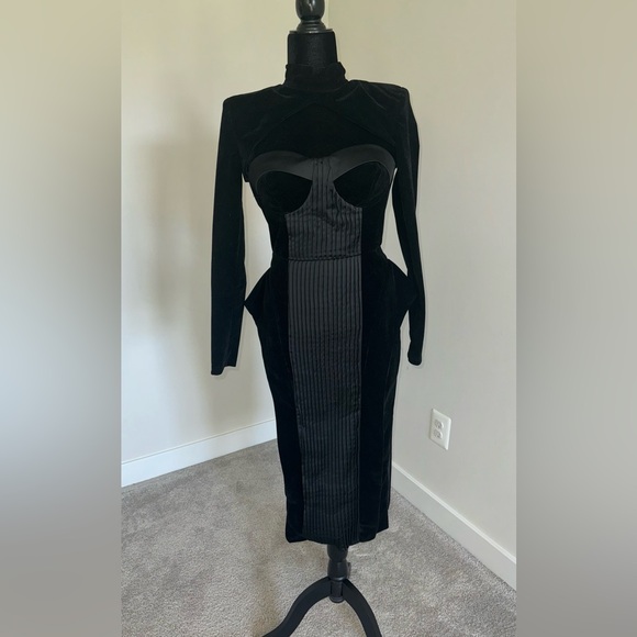 💐 - Picture 2 of 4